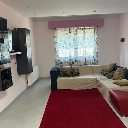 Cozy Hamallaj